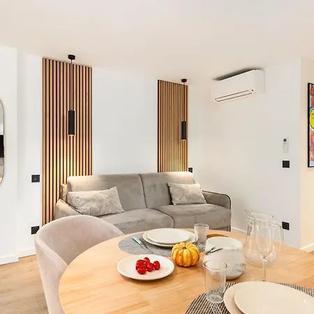 Apartment - Somptueux - 50 M Bord De Mer- Proche Monaco